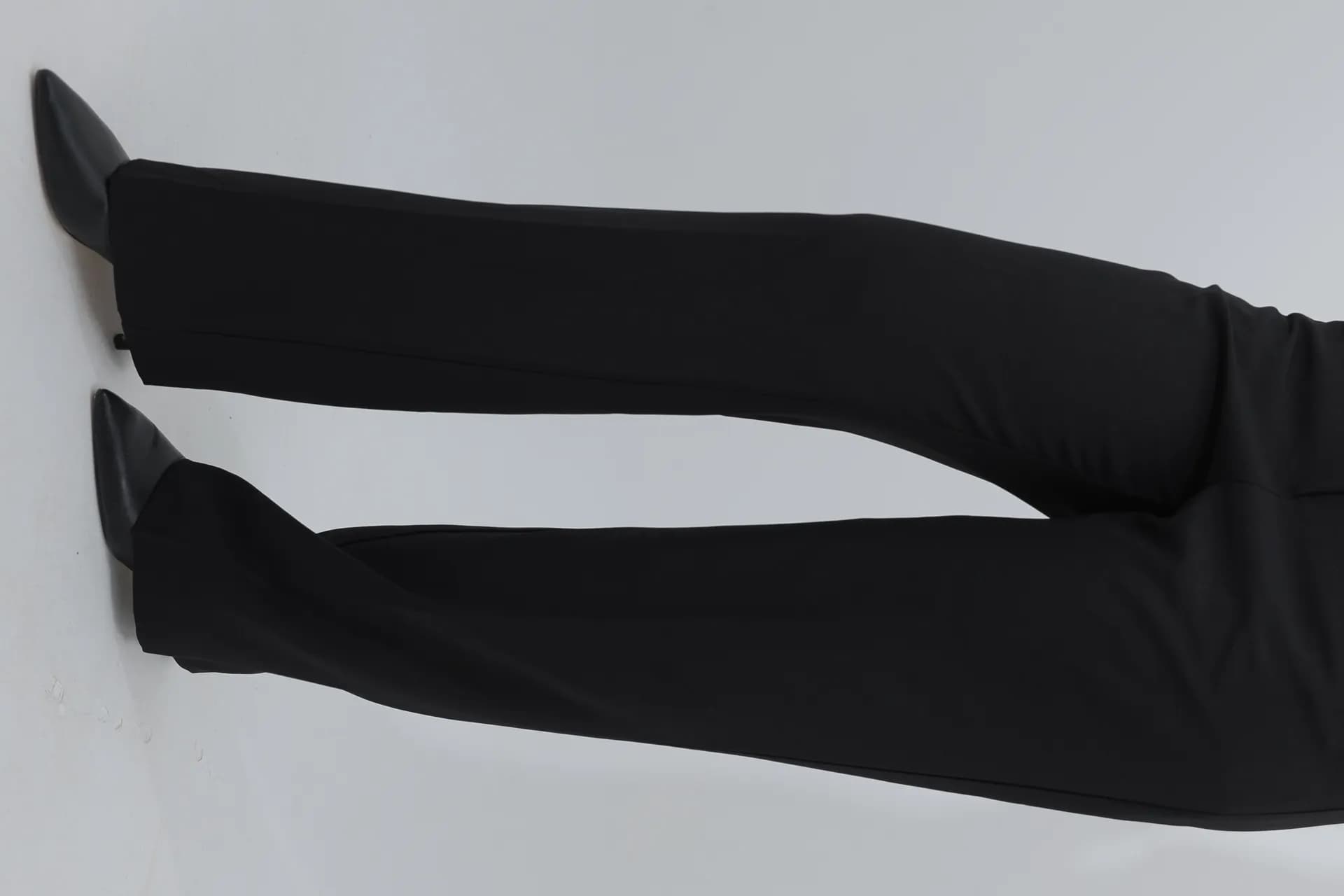 Classic Straight Pant thumbnail 8