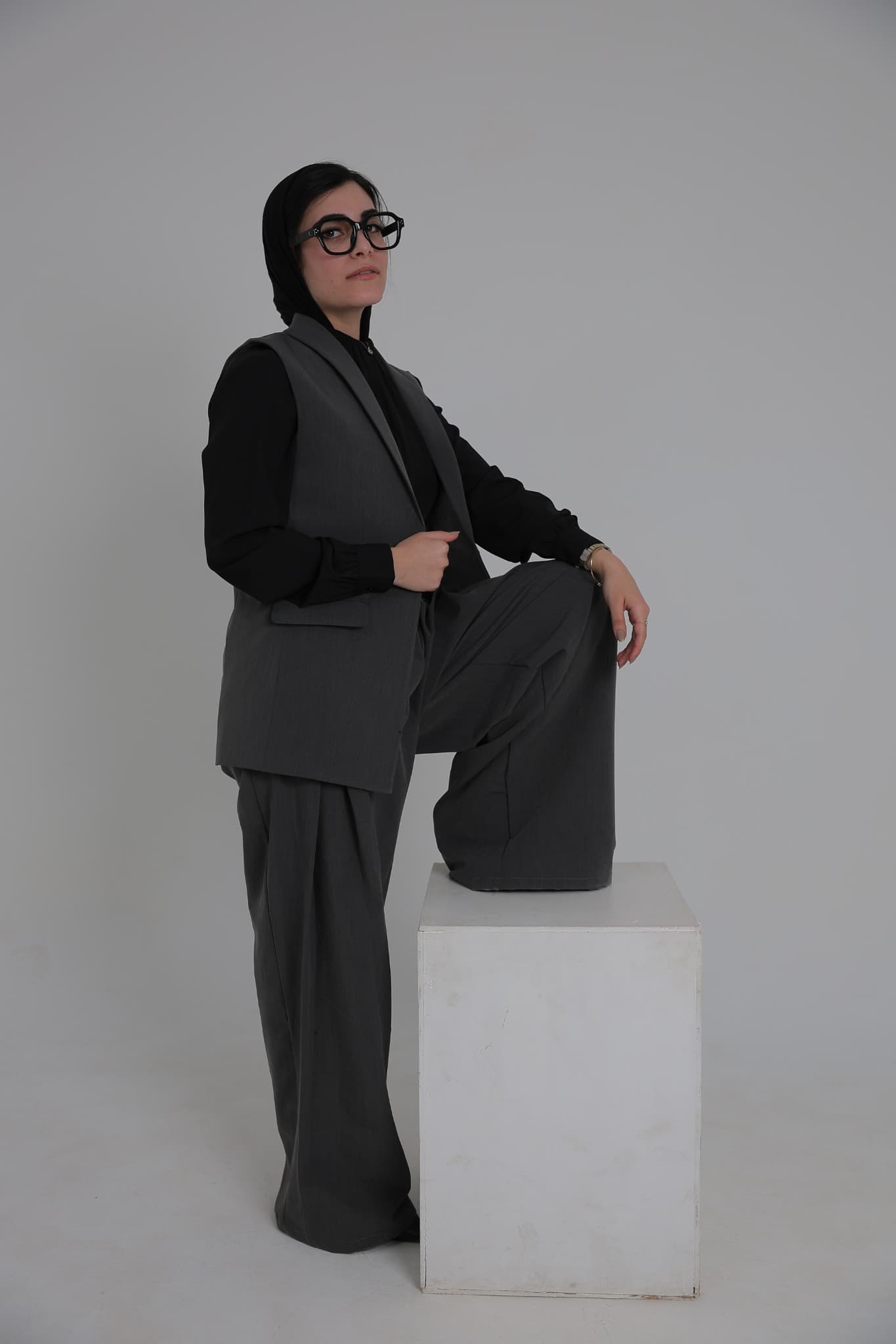 Presence Curvy V. Suit thumbnail 3