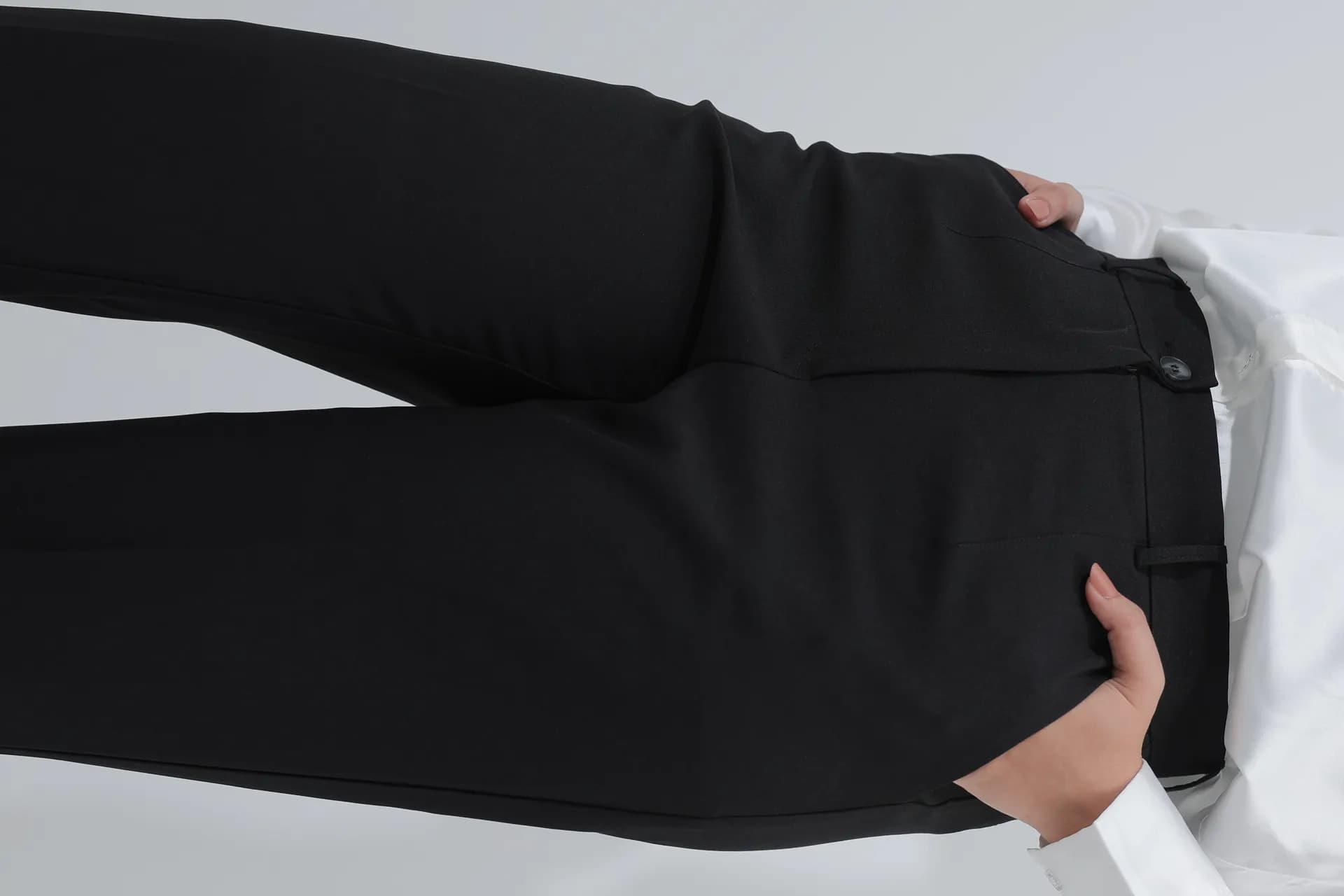 Classic Straight Pant thumbnail 2