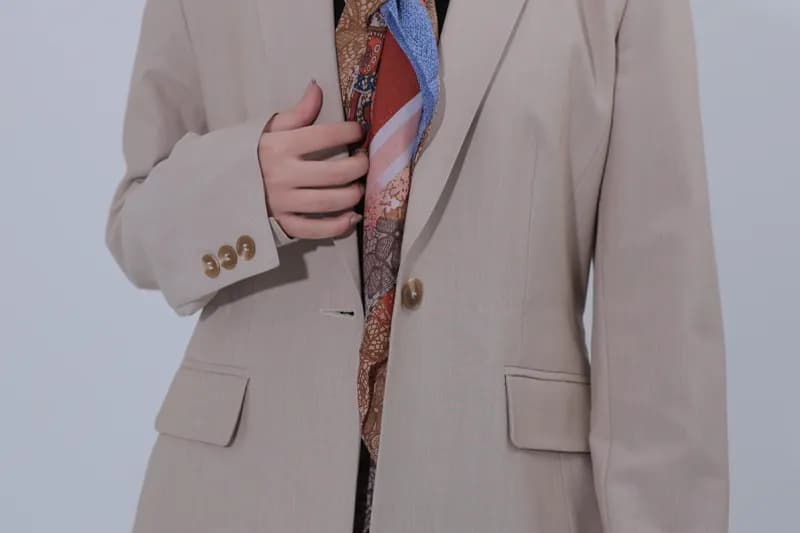 Beige Blazer thumbnail 3