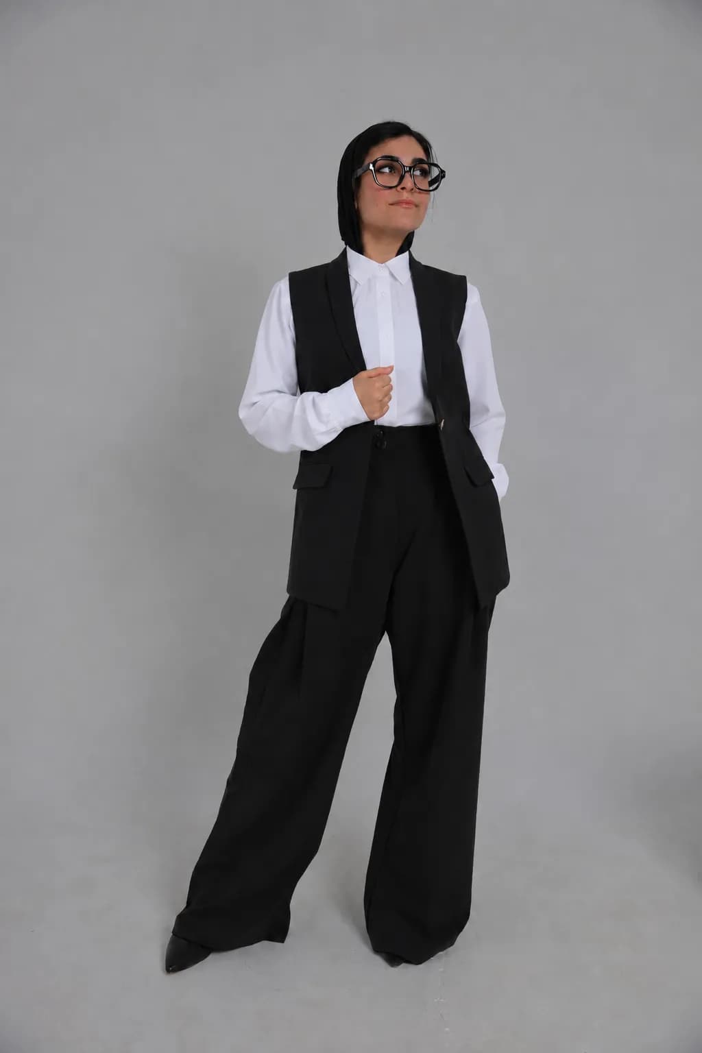 Contour V-Suit thumbnail 2