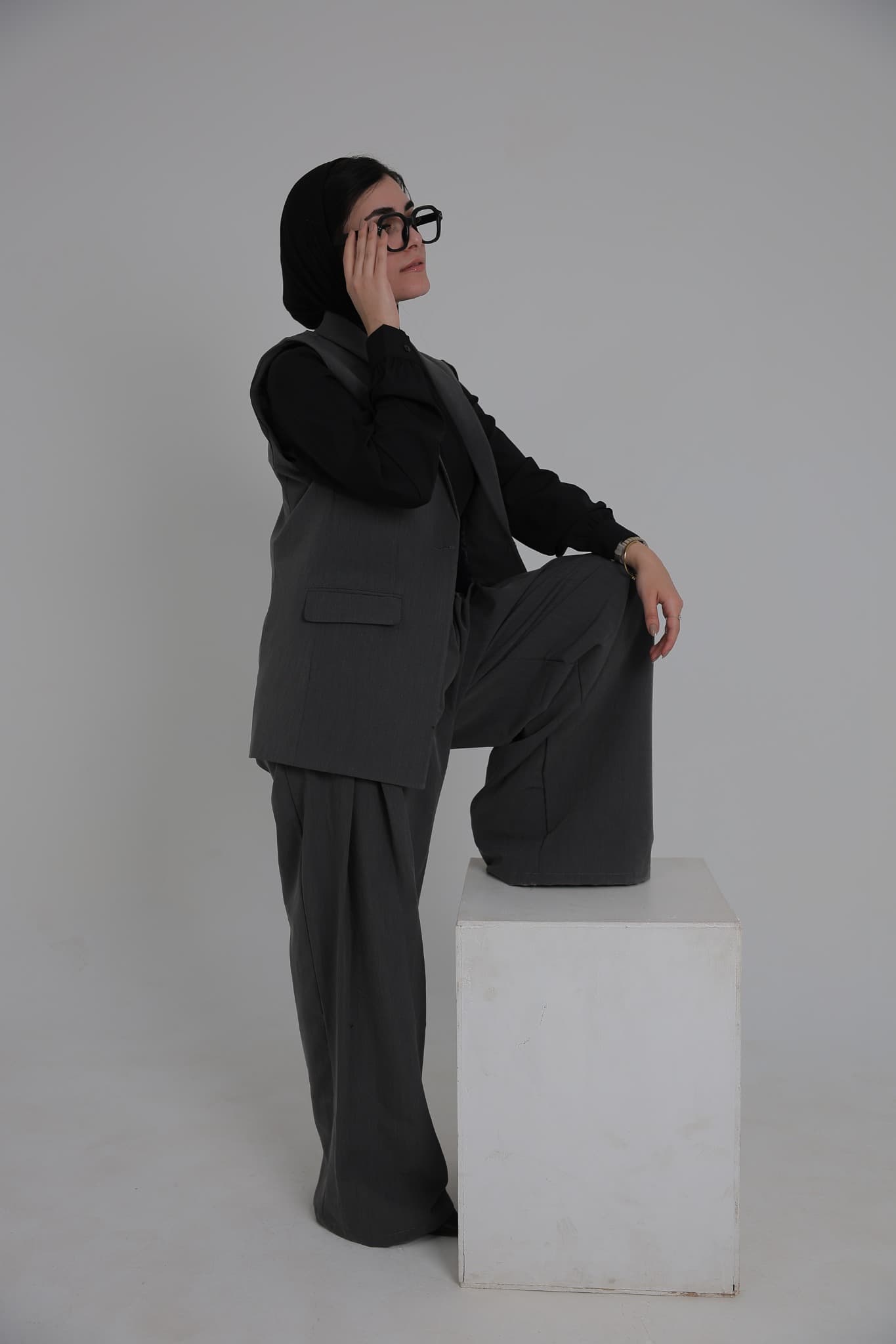 Presence Curvy V. Suit thumbnail 4