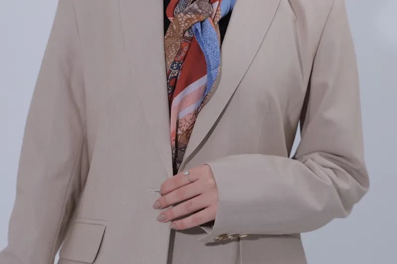 Beige Blazer thumbnail 4